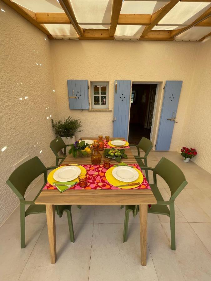 Stazzu Lu Chissoni Villa Luogosanto Exteriör bild